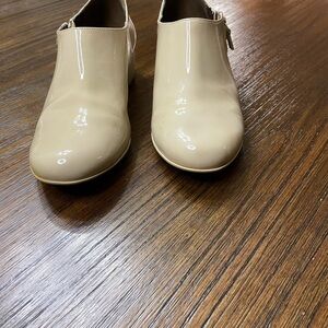 Cole Haan Elegant Tan Women's Shoes